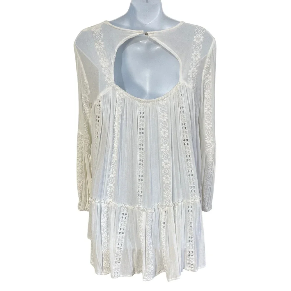 Free People Kiss Kiss Tunic Women XS Ivory Lace Eyelet Embroidered Boho‎ Top